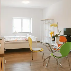 Helles Für 1-2 Pers. Mit Parkplatz Und Wifi Kraiburg am Inn