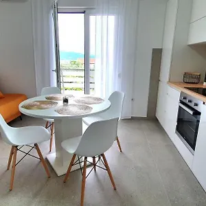  Apartment Pavlovic Kroatien